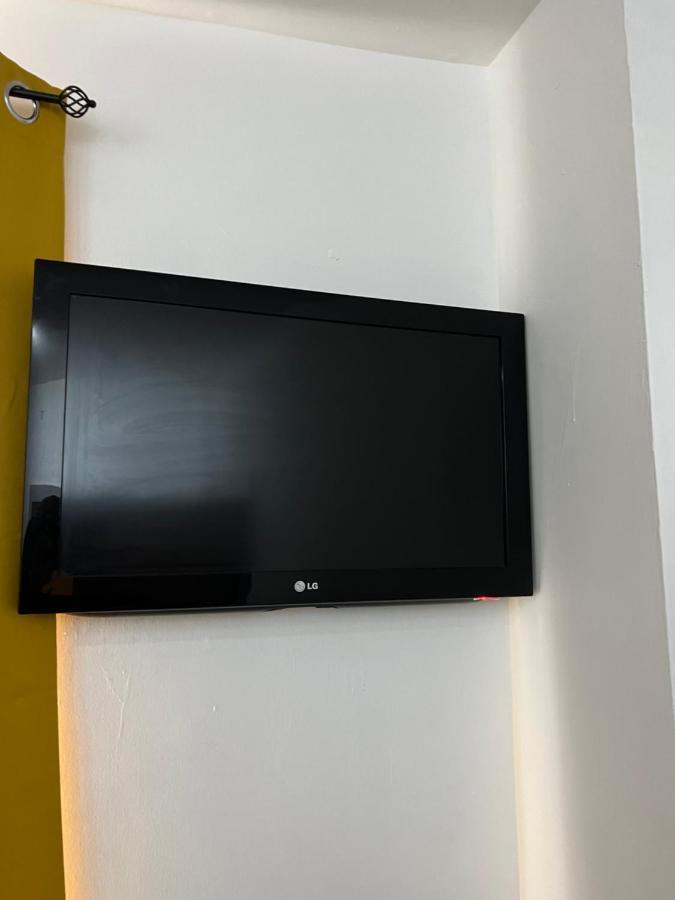 Ground Floor Two Bed Cairo Street Apartman Warrington Kültér fotó