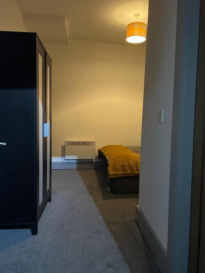 Ground Floor Two Bed Cairo Street Apartman Warrington Kültér fotó