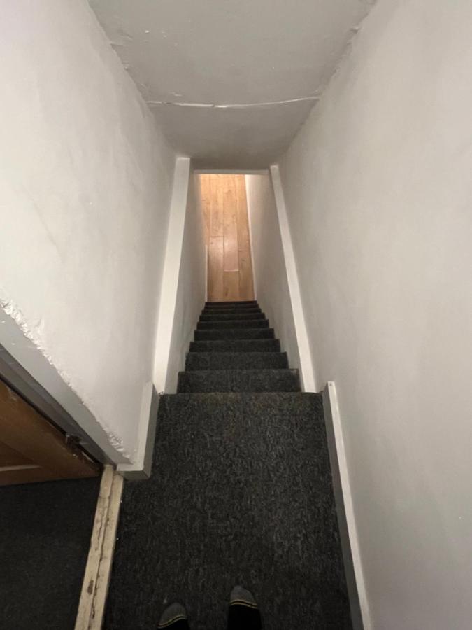 Ground Floor Two Bed Cairo Street Apartman Warrington Kültér fotó